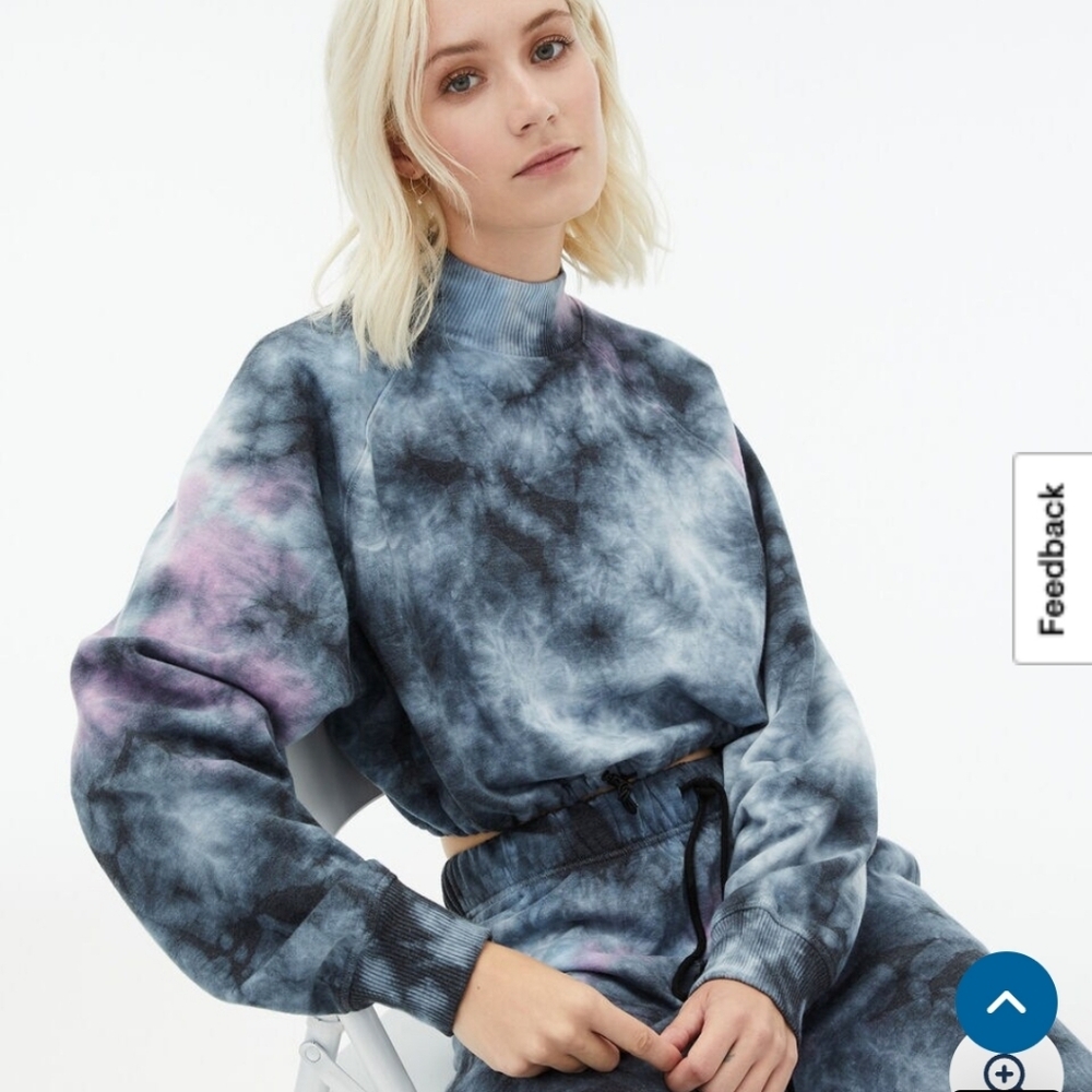 Aeropostale Tie Dye Cropped Mock Turtleneck Sweatshirt